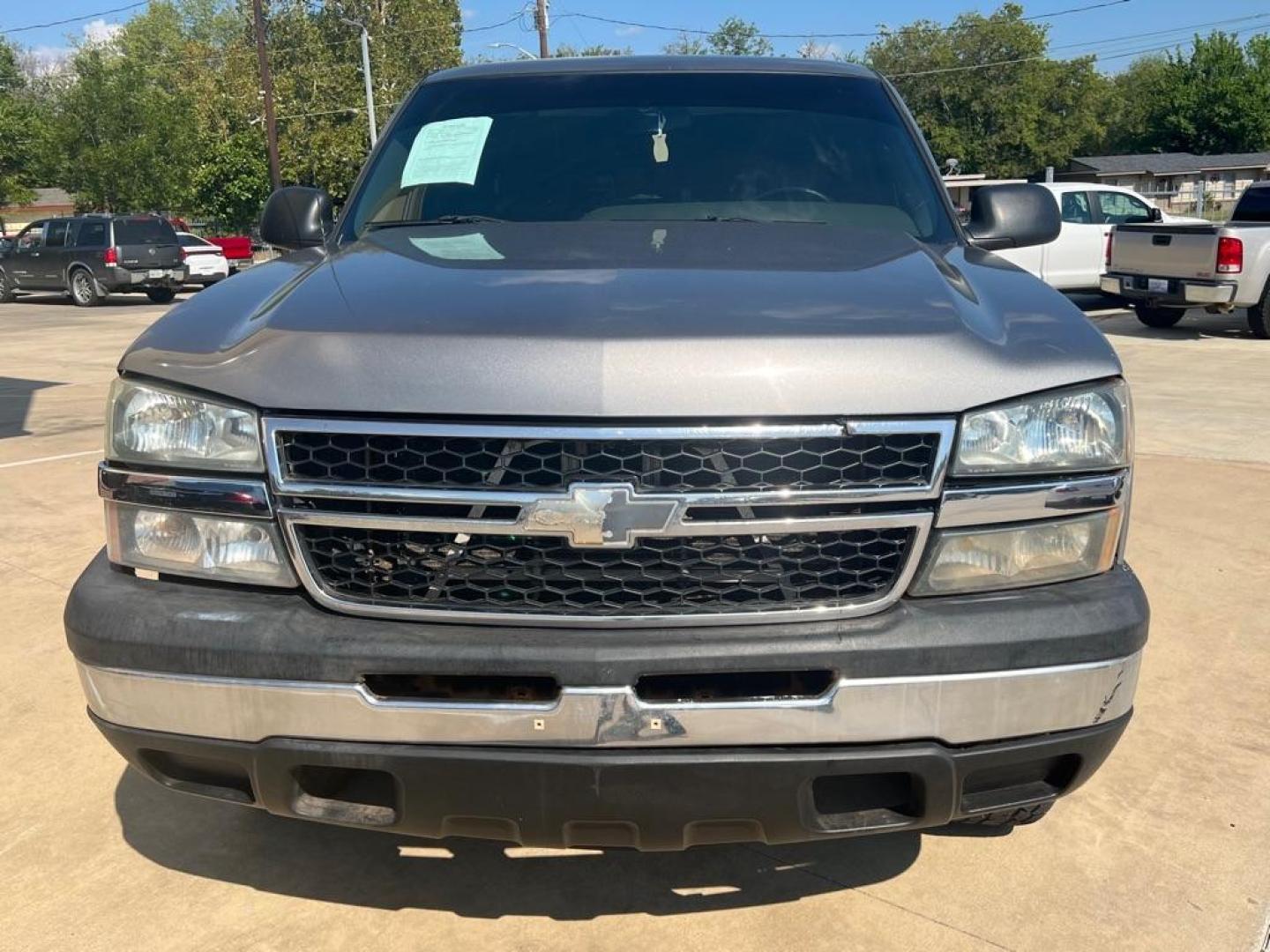 chevrolet silverado classic 1500 2007 1GCEK19B27E137433 image chevrolet silverado classic 1500 2007 1GCEK19B27E137433 image